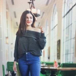 Meet your Posher, Jaslyn